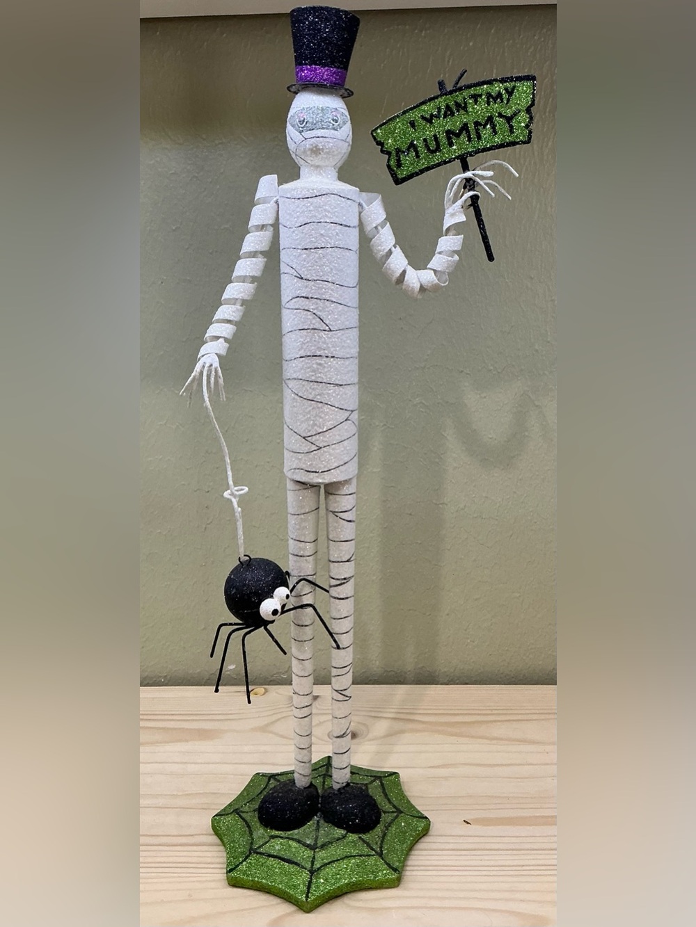 Pier 1 Imports Skinny Mummy Figurine 17” Halloween Decor Glitter Rare Vintage